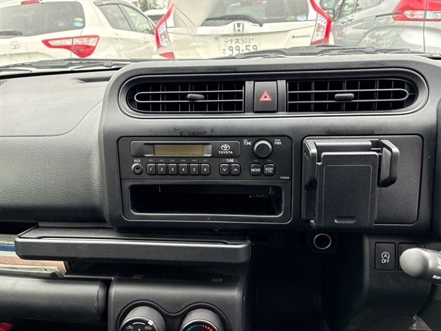 Toyota SUCCEED VAN 2017 7041336-4