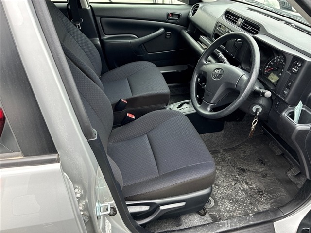 Toyota SUCCEED VAN 2017 7041336-5
