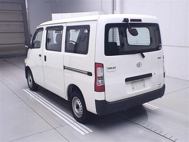 Toyota TOWNACE VAN 2020 7052475-1