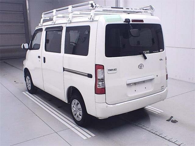 Toyota TOWNACE VAN 2022 7052498-1