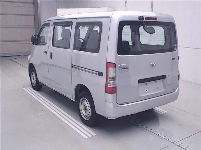 Toyota TOWNACE VAN 2020 7052560-1