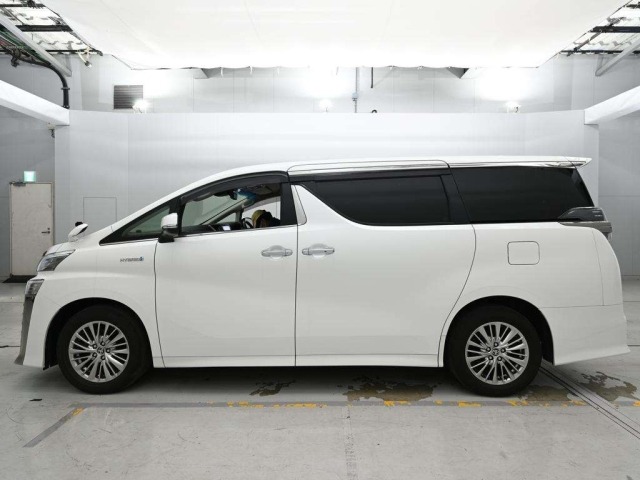 Toyota VELLFIRE 2021 7062646-4