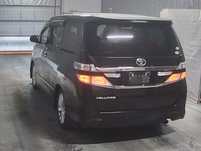 Toyota VELLFIRE 2013 7062660-7