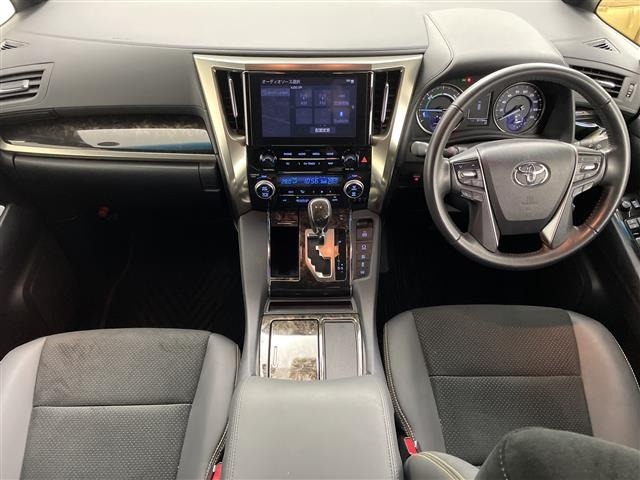 Toyota VELLFIRE 2021 7062703-14