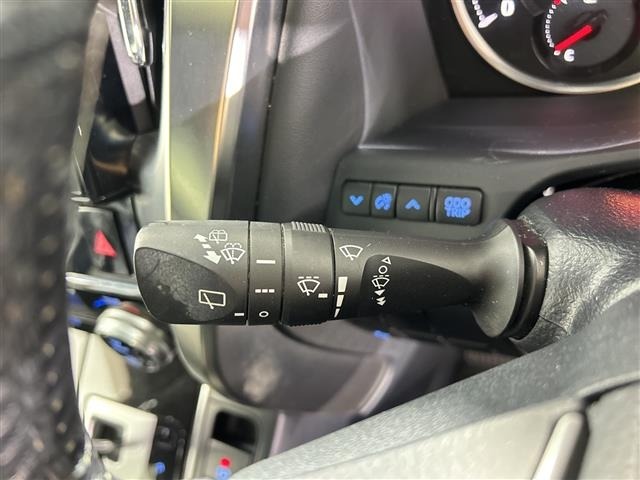 Toyota VELLFIRE 2017 7062705-2
