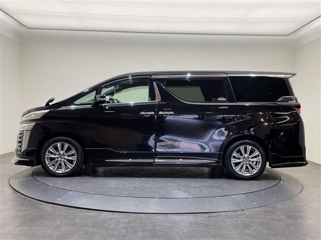Toyota VELLFIRE 2021 7062718-2
