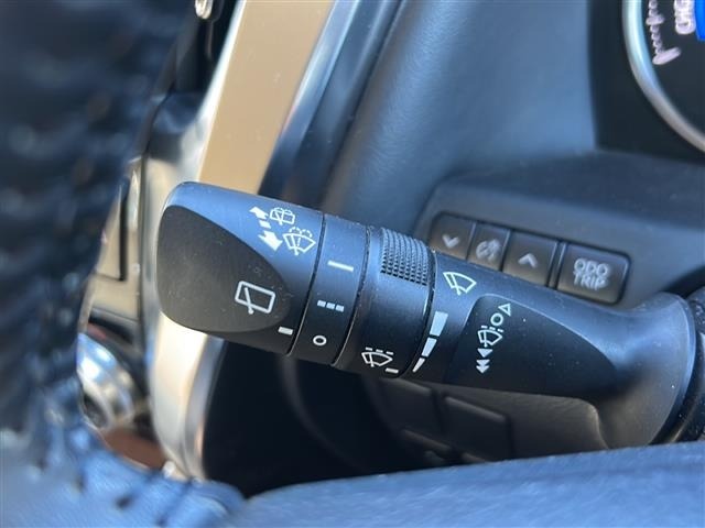 Toyota VELLFIRE 2015 7062736-1