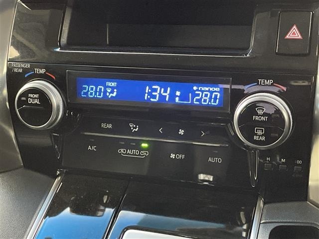 Toyota VELLFIRE 2015 7062771-1