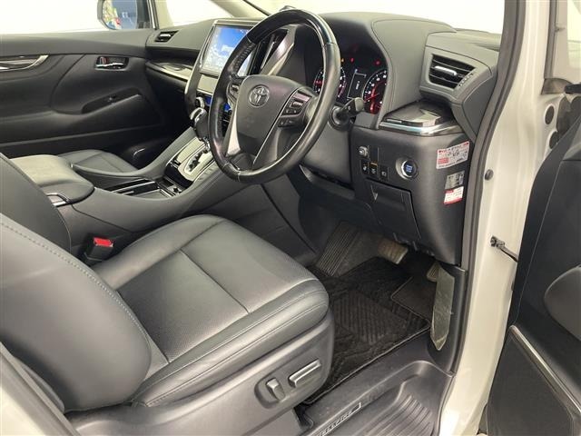 Toyota VELLFIRE 2018 7062785-11