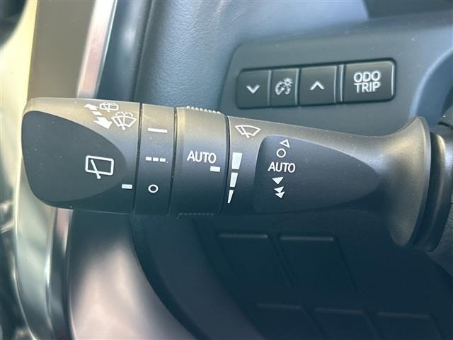 Toyota VELLFIRE 2018 7062799-17
