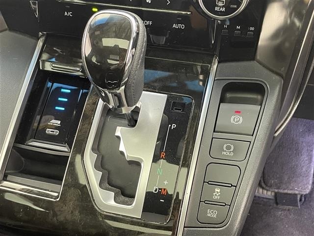 Toyota VELLFIRE 2016 7062800-9
