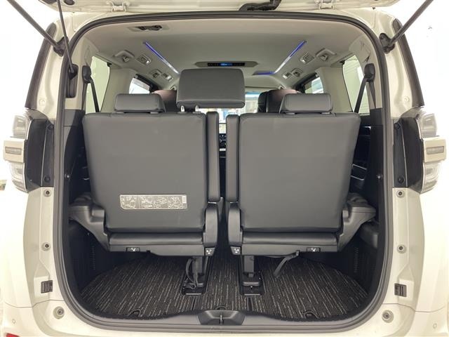 Toyota VELLFIRE 2018 7062801-22