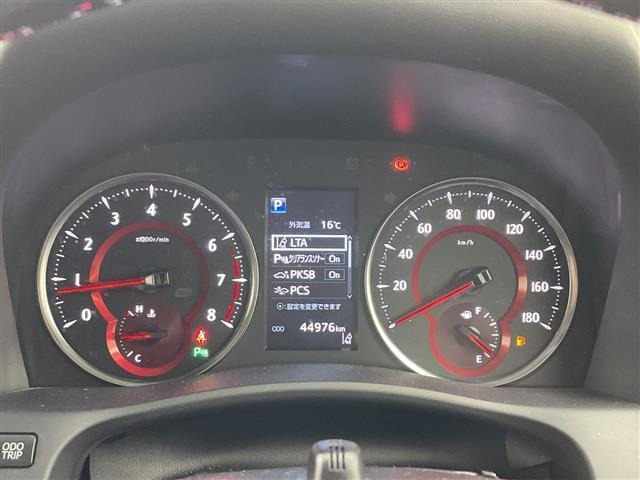 Toyota VELLFIRE 2018 7062801-6