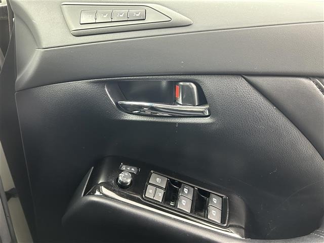 Toyota VELLFIRE 2018 7062804-11