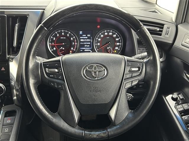 Toyota VELLFIRE 2018 7062804-16