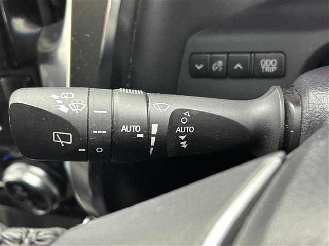 Toyota VELLFIRE 2018 7062804-3