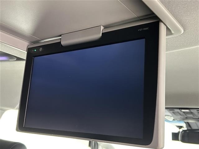 Toyota VELLFIRE 2018 7062804-4