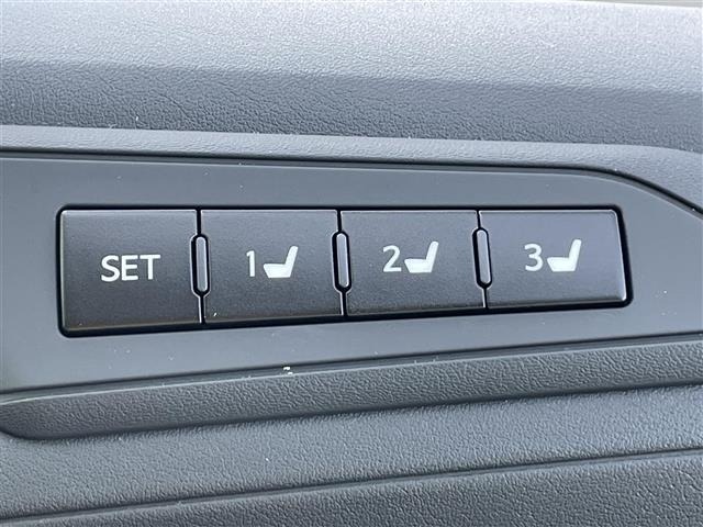 Toyota VELLFIRE 2018 7062810-1