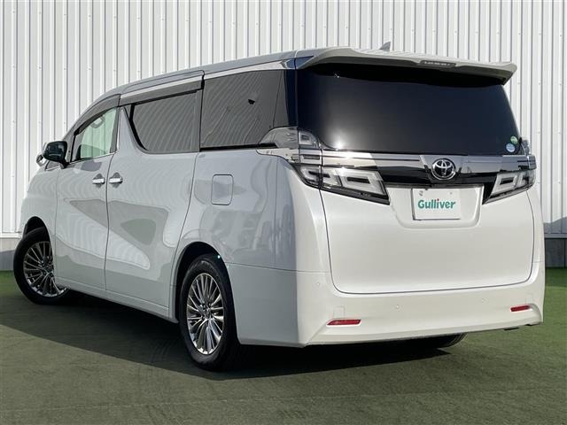 Toyota VELLFIRE 2018 7062810-13
