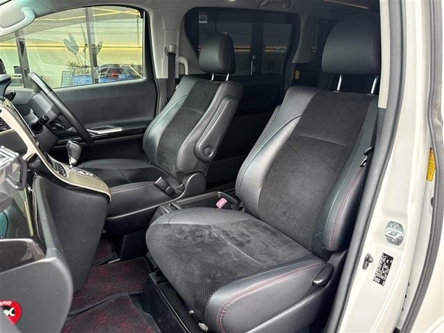 Toyota VELLFIRE 2013 7062811-11