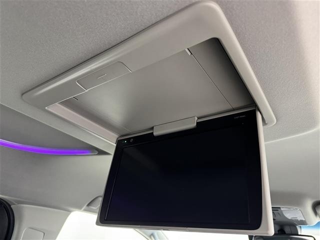 Toyota VELLFIRE 2018 7062819-16