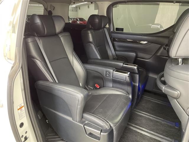 Toyota VELLFIRE 2016 7062829-3