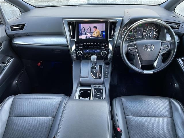 Toyota VELLFIRE 2018 7062837-14