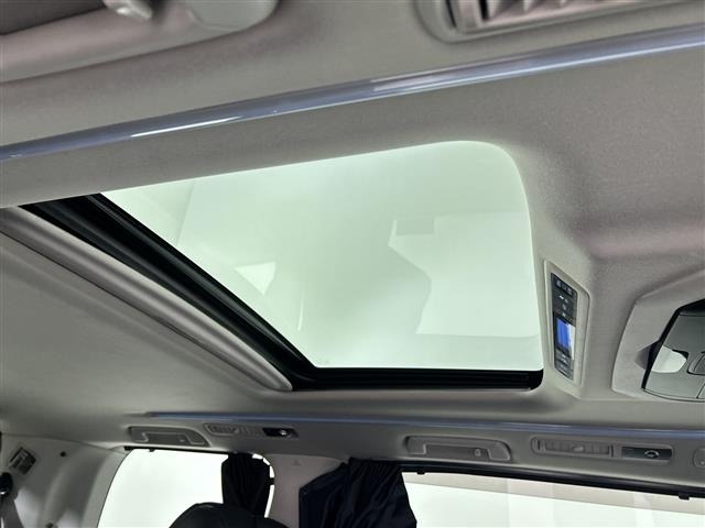 Toyota VELLFIRE 2018 7062855-18