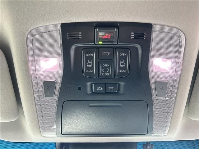 Toyota VELLFIRE 2018 7062855-7