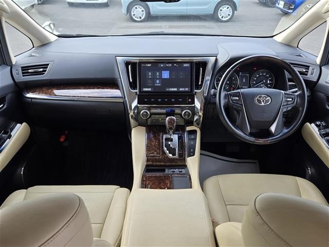 Toyota VELLFIRE 2018 7062862-15
