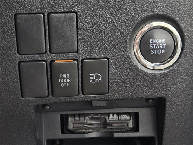 Toyota VELLFIRE 2018 7062862-5