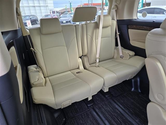 Toyota VELLFIRE 2018 7062862-6
