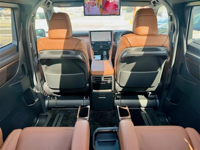 Toyota VELLFIRE 2025 7062863-10