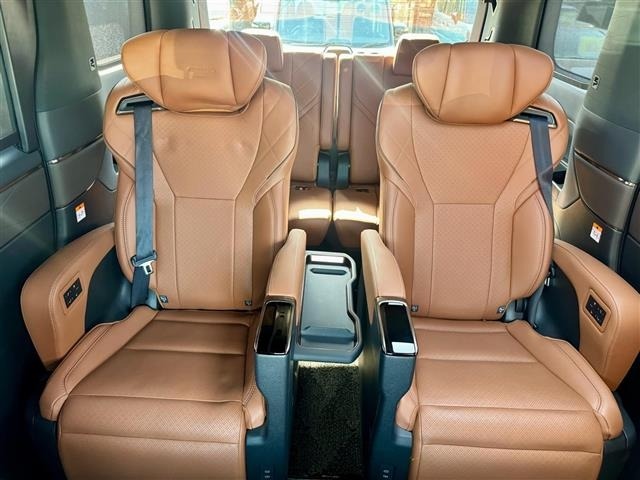 Toyota VELLFIRE 2025 7062863-12