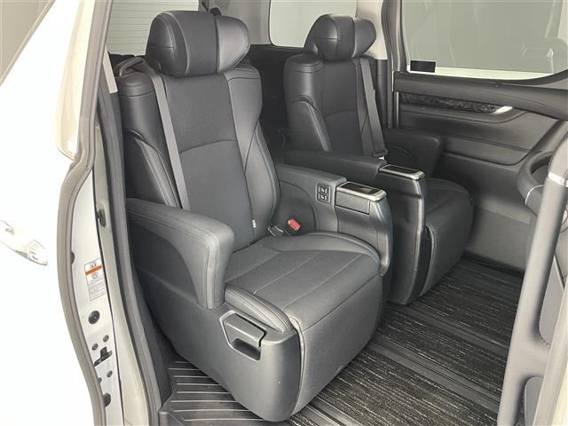 Toyota VELLFIRE 2018 7062865-4