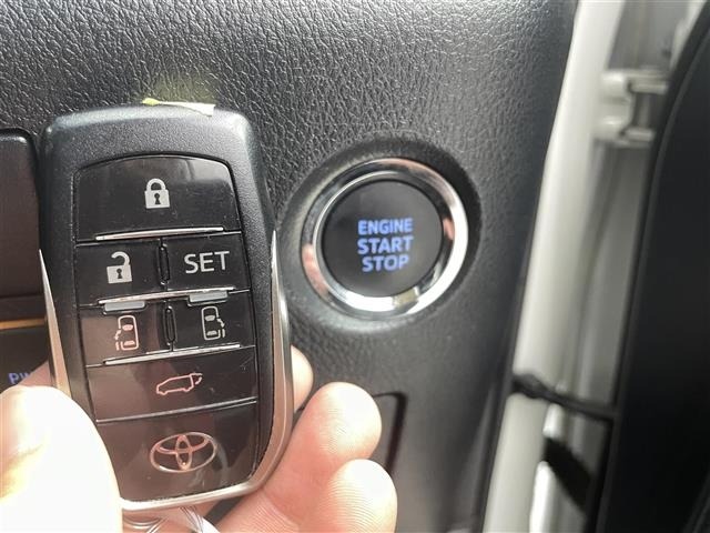 Toyota VELLFIRE 2017 7062866-10