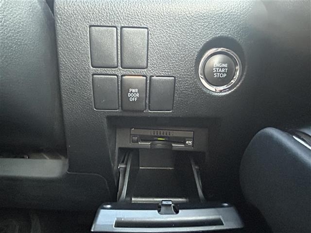 Toyota VELLFIRE 2017 7062907-7