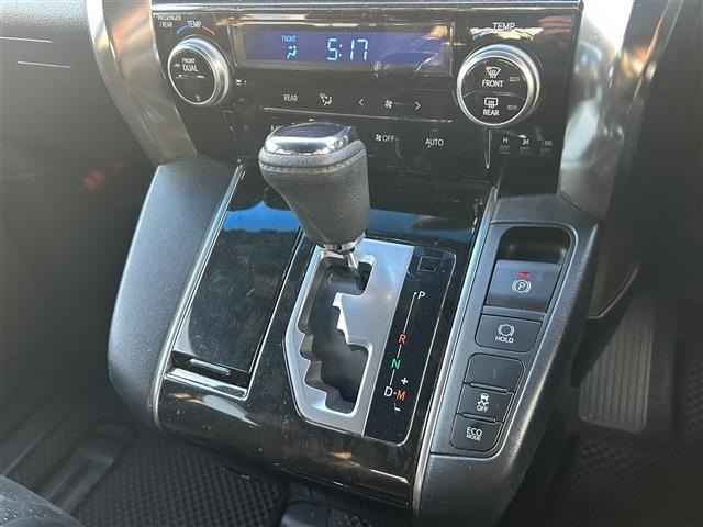 Toyota VELLFIRE 2017 7062907-9