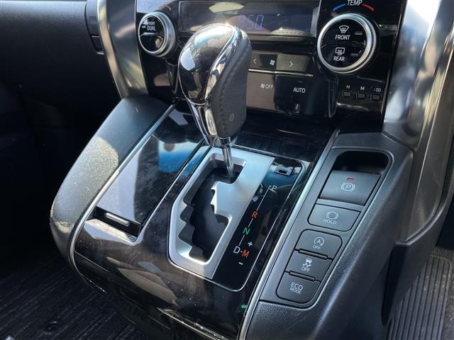 Toyota VELLFIRE 2020 7062918-5