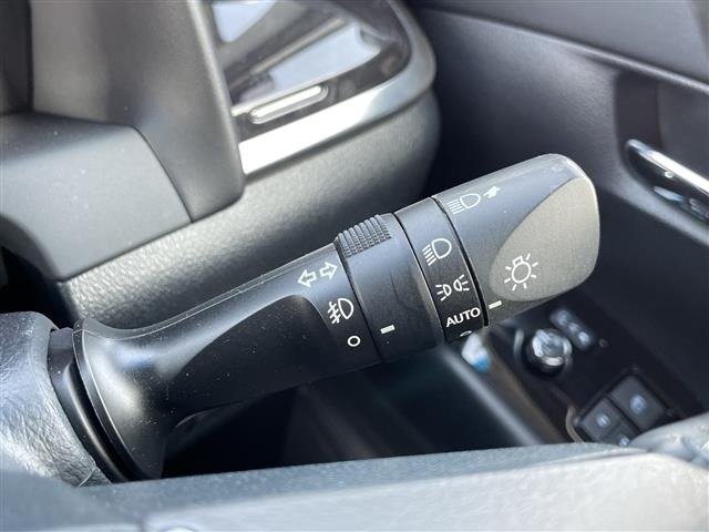 Toyota VELLFIRE 2018 7062971-1