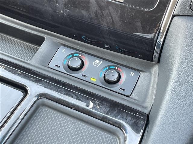 Toyota VELLFIRE 2018 7062971-7