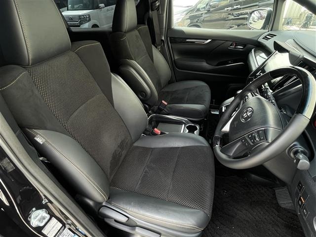 Toyota VELLFIRE 2021 7062985-9