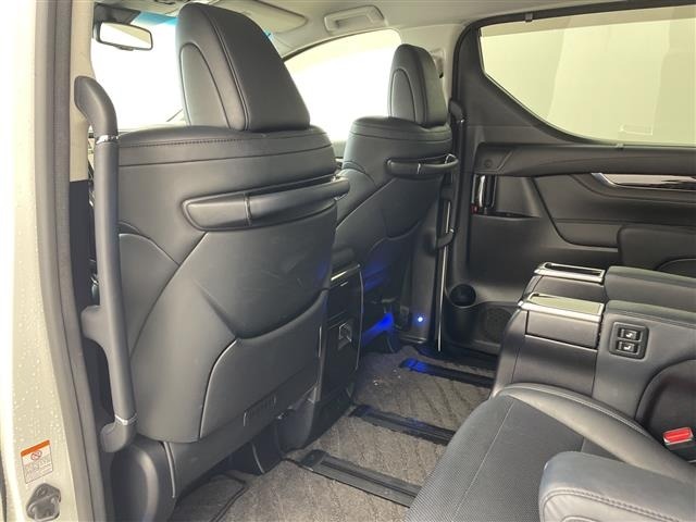 Toyota VELLFIRE 2018 7062986-11