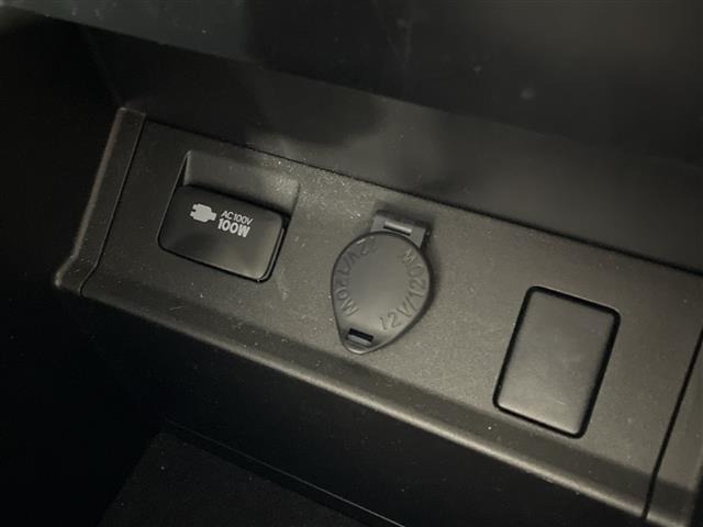 Toyota VELLFIRE 2018 7063023-11