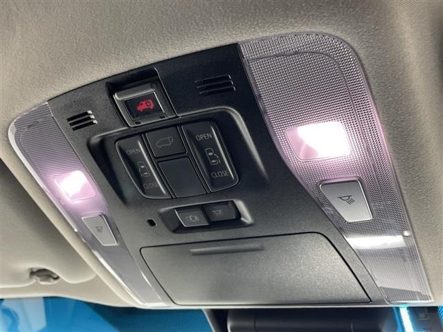 Toyota VELLFIRE 2018 7063024-10