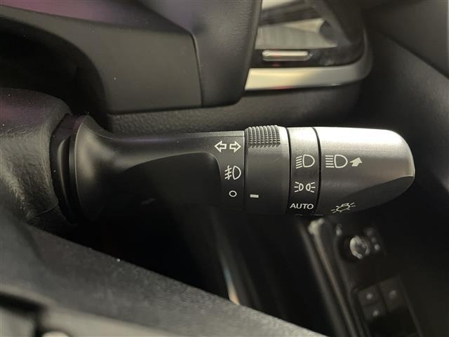 Toyota VELLFIRE 2018 7063024-2