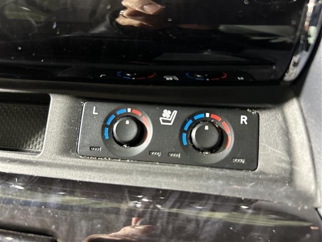 Toyota VELLFIRE 2018 7063031-3