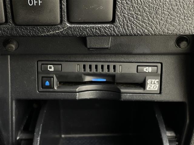 Toyota VELLFIRE 2018 7063047-10