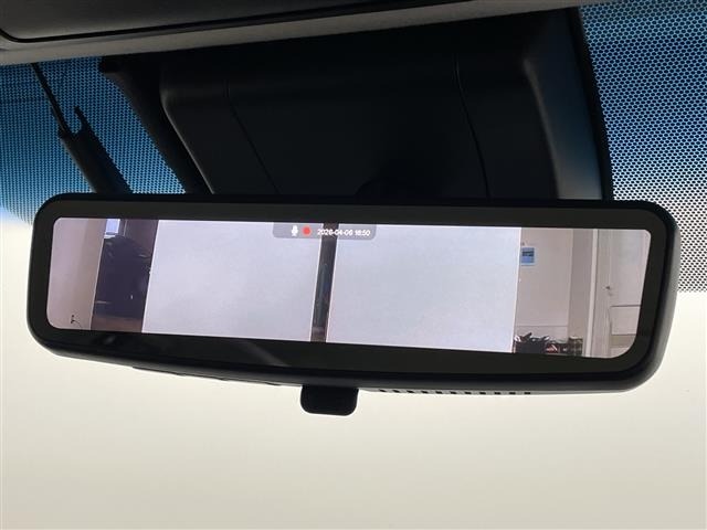 Toyota VELLFIRE 2018 7063047-2
