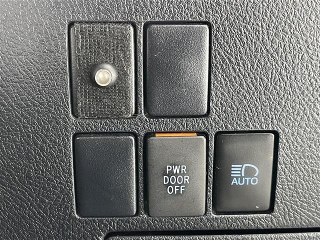 Toyota VELLFIRE 2018 7063048-21